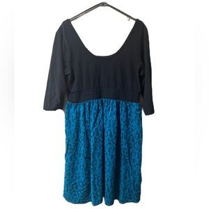 Torrid Size 2 (18/20) Pullover Dress Scoop Neck 3/4 Slvs  Black Blue Leopard
